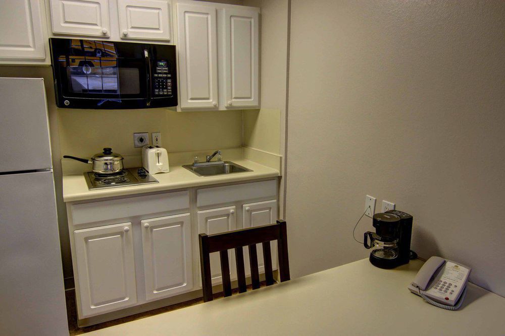 Intown Suites Extended Stay Marietta Ga - Roswell Rd Rum bild