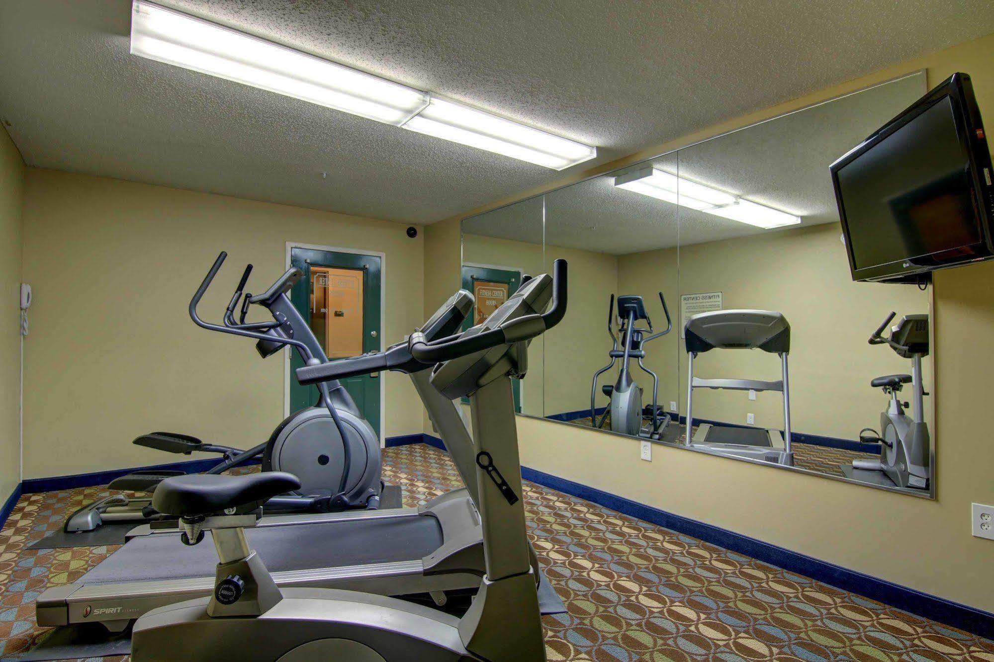 Intown Suites Extended Stay Marietta Ga - Roswell Rd Exteriör bild