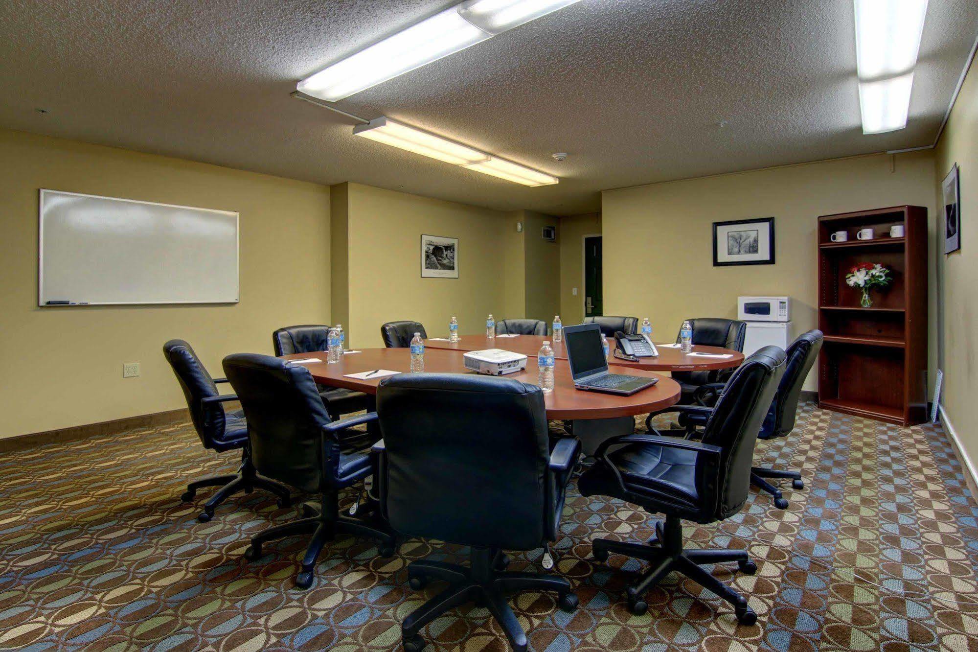 Intown Suites Extended Stay Marietta Ga - Roswell Rd Exteriör bild